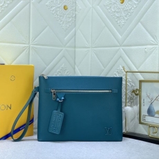 Louis Vuitton Clutch Bags